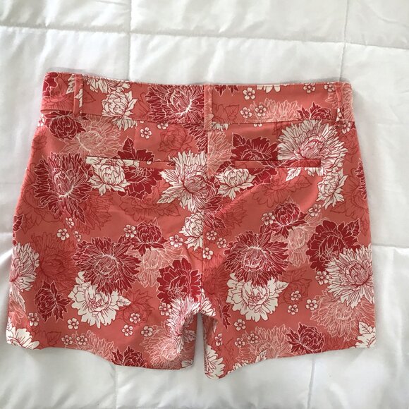 Isaac Mizrahi Floral Shorts Women 8 - Picture 5 of 8